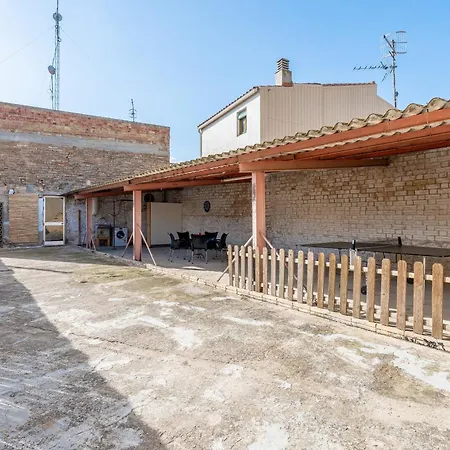 La Garrofera شقة